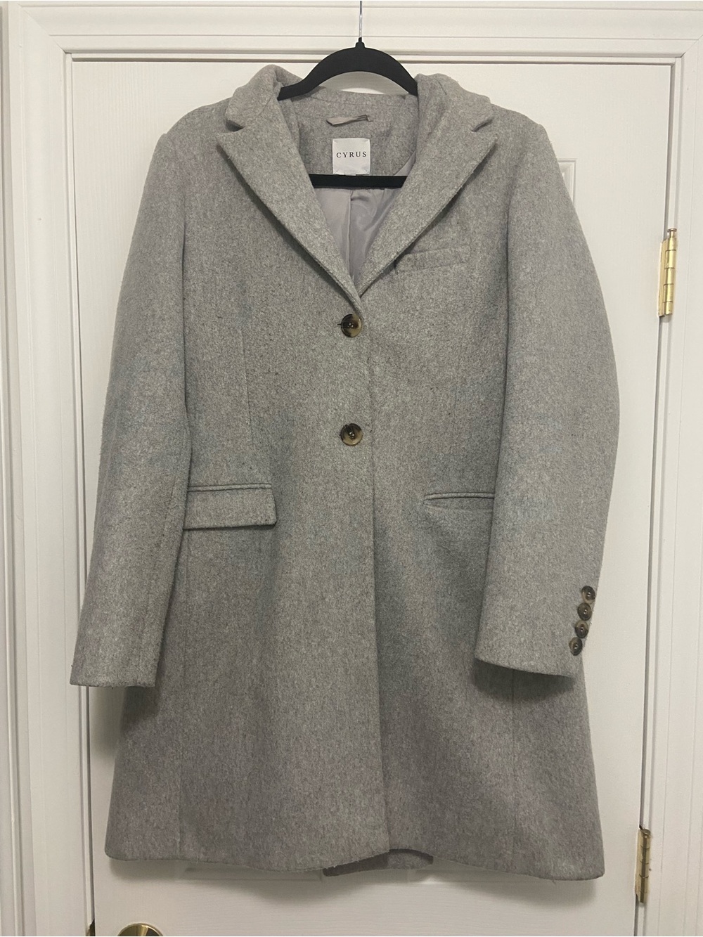 Cyrus Women’s Large Light Gray Single-Breasted Trench Coat